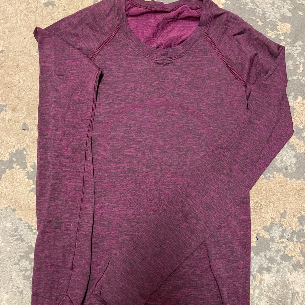 Lululemon long sleeve swiftly tech